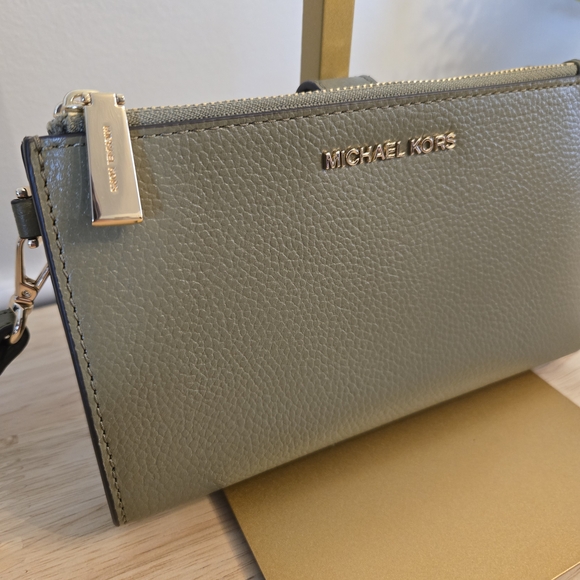 Michael Kors Olive Green Wristlet - Picture 4 of 9